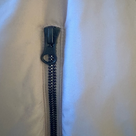 ALO Yoga Off Duty Bomber Jacket - Picture 7 of 8